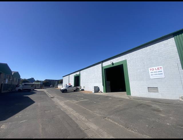 310M² WAREHOUSE TO LET IN BLACKHEATH INDUSTRIAL